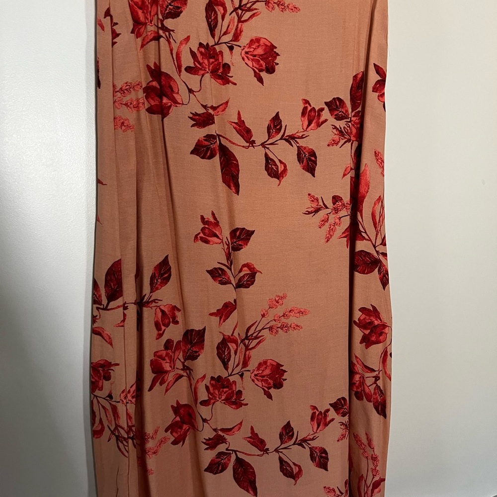 Forever 21 Red and Tan Floral Dress